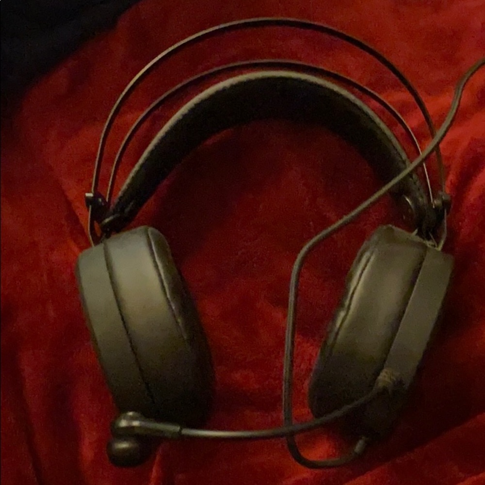 Nubwo headset